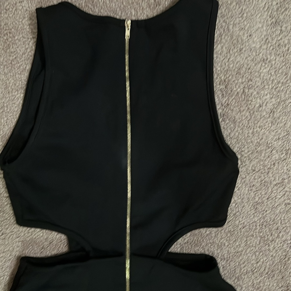 Privy midi length side cut outs black v dress - Picture 5 of 5